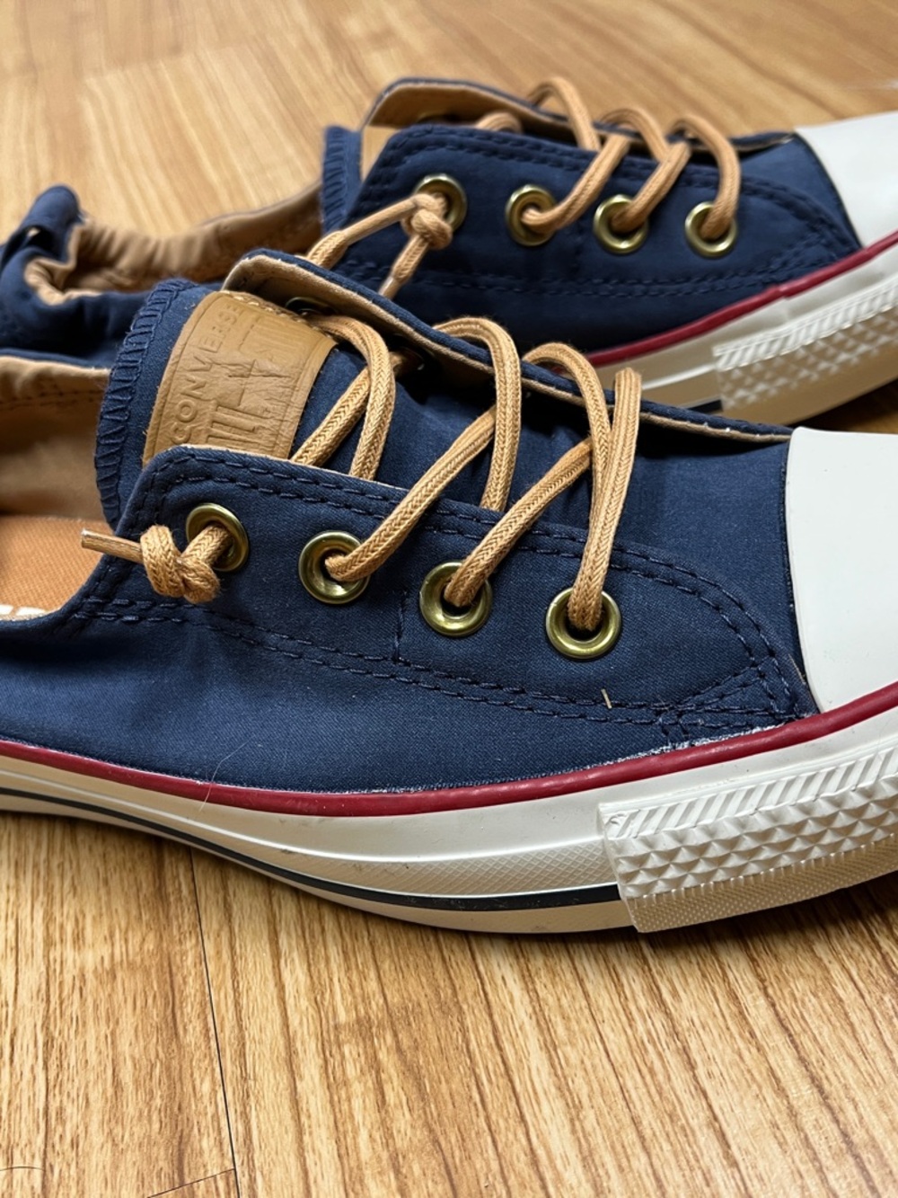Converse Navy Canvas Low Top Sneakers Women’s 7.5 Shoreline NWOT - Picture 3 of 7